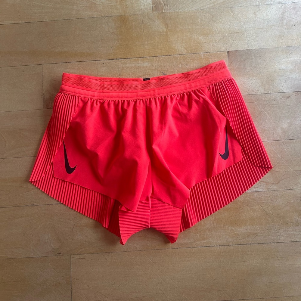 Nike AeroSwift shorts